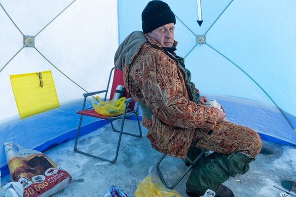 Подледная рыбалка на Капчагайском водохранилище - Sputnik Казахстан