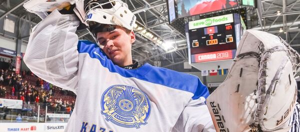 Вратарь сборной Казахстана Демид Еремеев Вратарь сборной Казахстана Демид Еремеев - Sputnik Казахстан