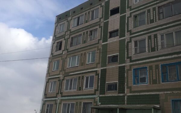 Дом в Астане, в котором погибли от отравления угарным газом трое детей - Sputnik Казахстан
