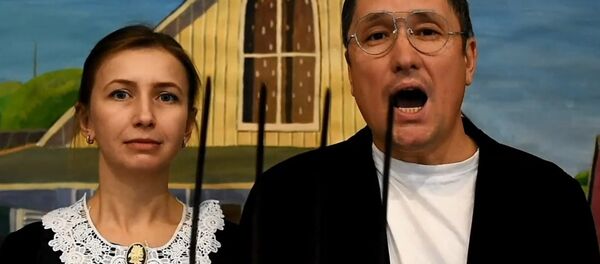 Учителя тюменской школы искусств им. Митинского записали новогодний ролик-поздравление. Учителя тюменской школы искусств им. Митинского записали новогодний ролик-поздравление. - Sputnik Казахстан