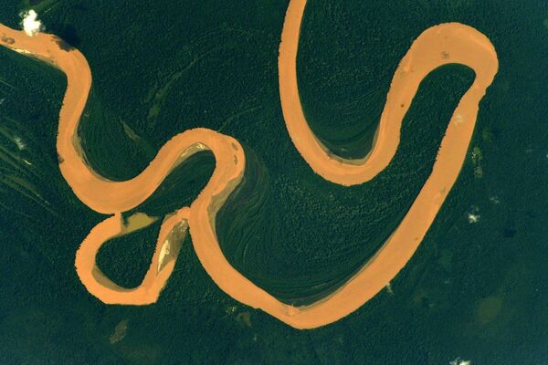 Русло реки Амазонки, снятое с борта МКС - Sputnik Казахстан