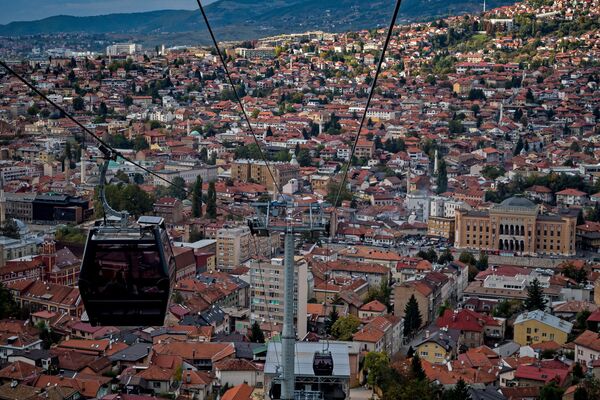 Фуникулер над городом Сараево, Босния и Герцеговина - Sputnik Казахстан