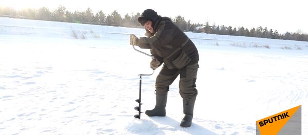 Главное, чтобы жена не узнала: особенности зимней рыбалки в Астане - Sputnik Казахстан