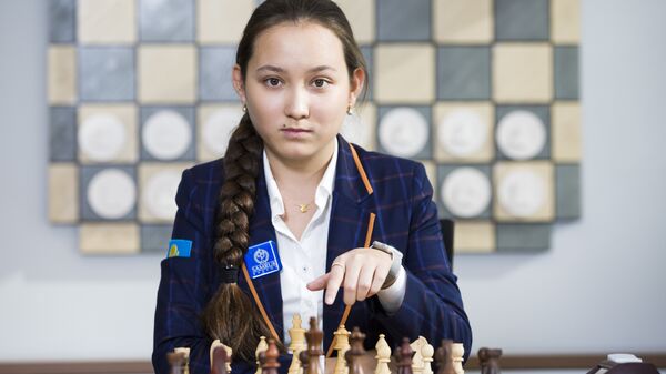 Казахстанская шахматистка Жансая Абдумалик - Sputnik Казахстан