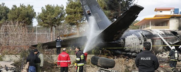 Грузовой Boeing 707 Kyrgyzstan Airlines разбился в Иране Грузовой Boeing 707 Kyrgyzstan Airlines разбился в Иране - Sputnik Казахстан