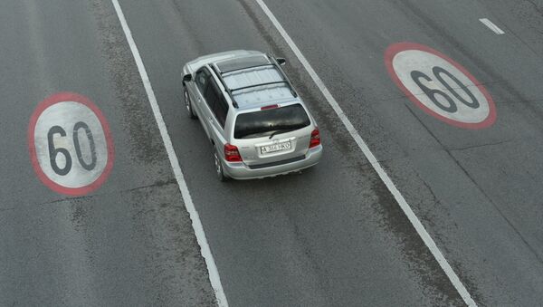 На Аль-Фараби, Саина и восточной объездной автомобильной дороге в Алматы средняя скорость снижена с 80 до 60 км/ч - Sputnik Казахстан
