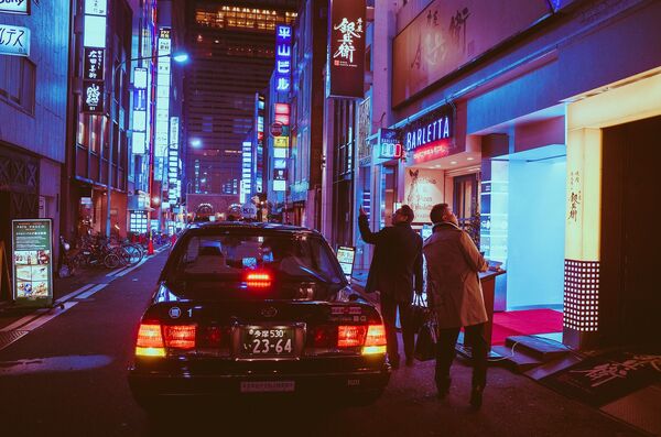 Вид на ночной город Осака, Япония - Sputnik Казахстан