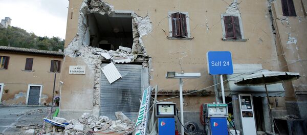 Более 70 подземных толчков произошло в центральной части Италии - Sputnik Казахстан