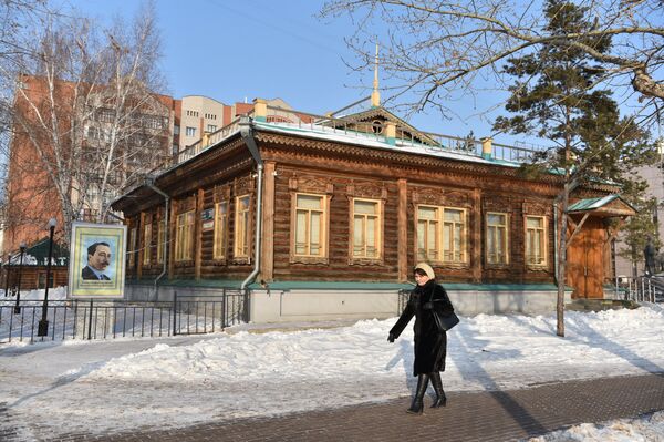 Деревянное здание, в котором расположен музей Сакена Сейфуллина, был построен в 1846 году Деревянное здание, в котором расположен музей Сакена Сейфуллина, был построен в 1846 году - Sputnik Казахстан