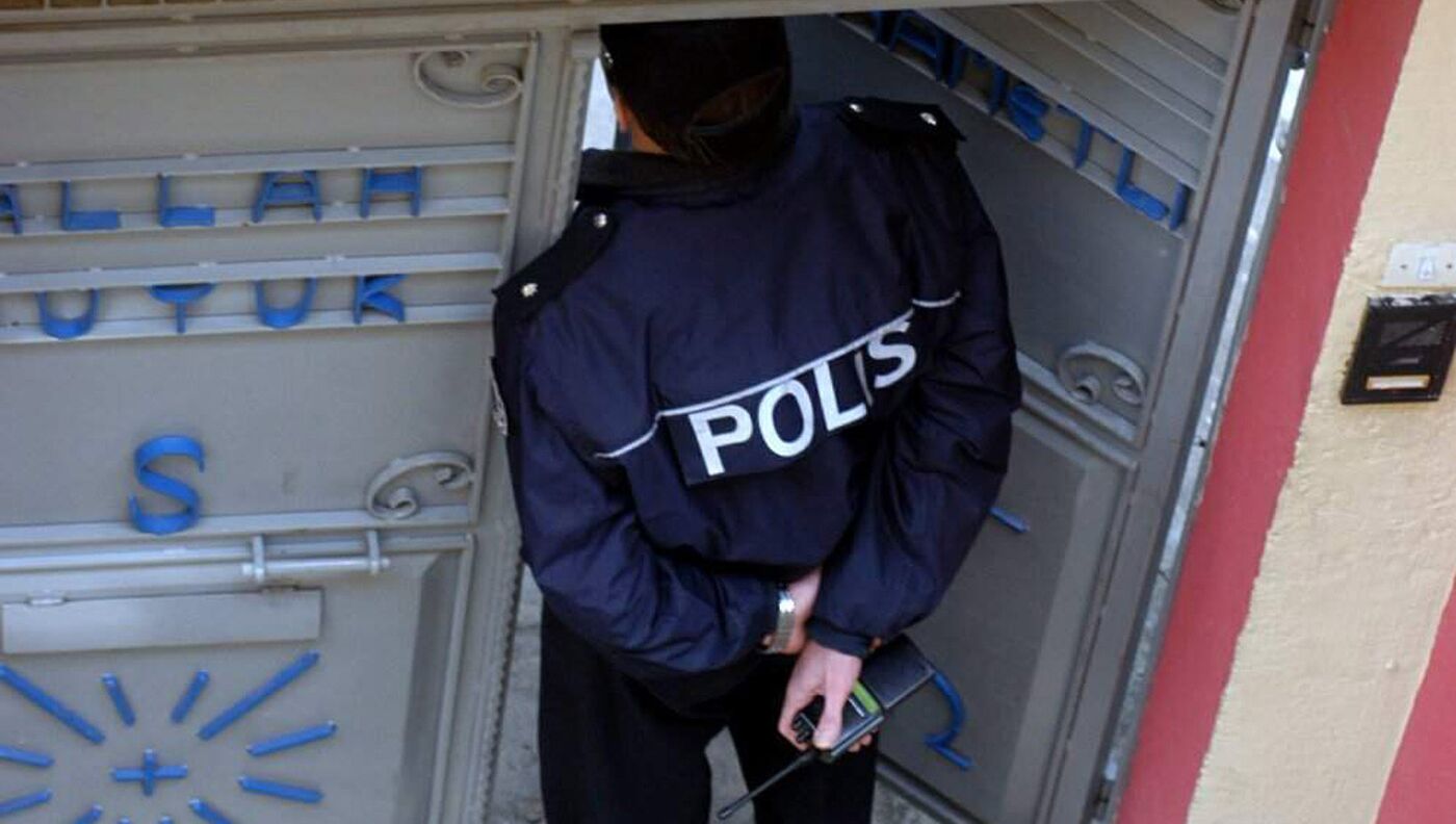 Жалған круиздік порно оқиғасы Қоғамдық көлікте азиаттық әйелдердің сиқы түскен порно видео