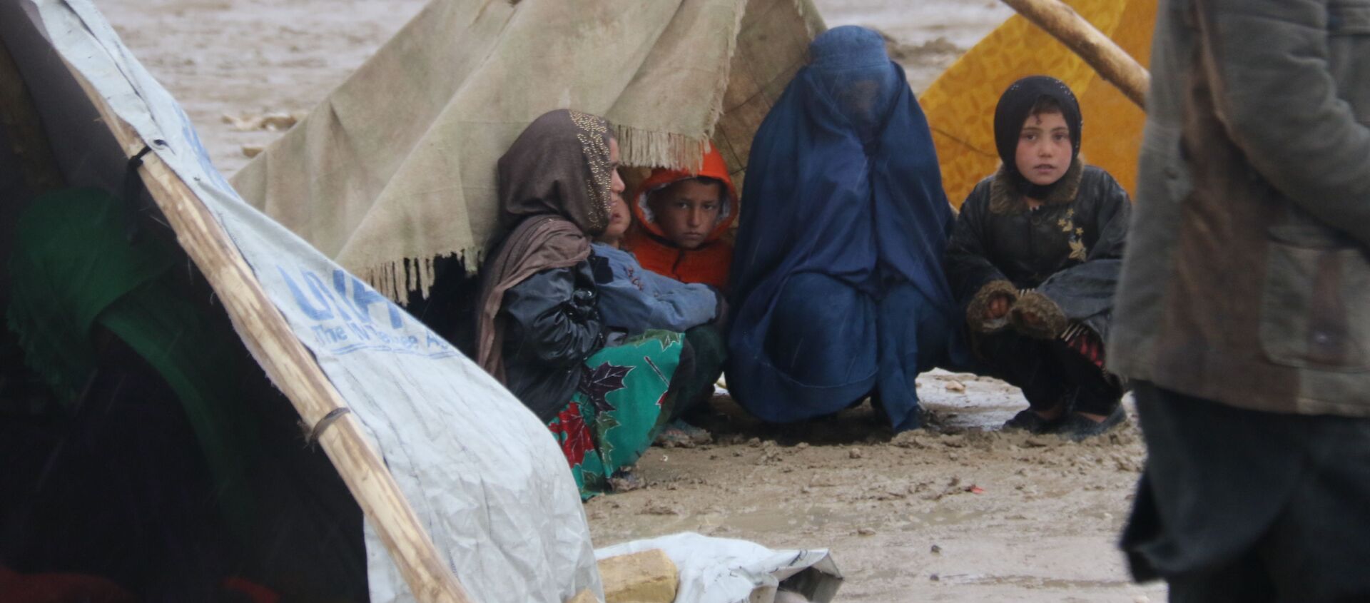 Уровень бедности в Афганистане составляет в среднем 35,8% - Sputnik Казахстан, 1920, 23.10.2020