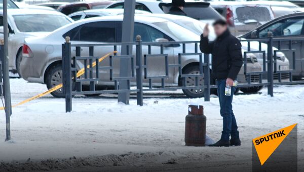 Астана орталығында жарылыс жасамақ болған ер адамды полиция қалай тоқтатты - видео - Sputnik Қазақстан
