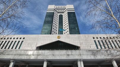 Здание правительства РК в Астане