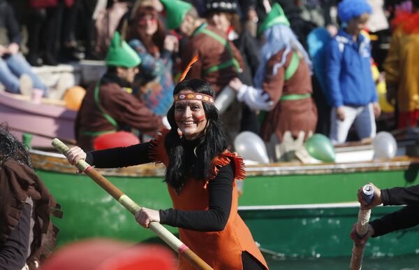 Участники Венецианского карнавала - Sputnik Казахстан