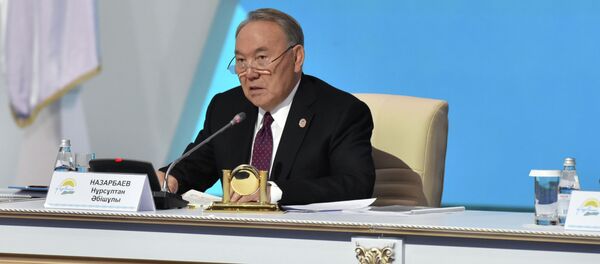 Нурсултан Назарбаев на съезде партии Нур Отан - Sputnik Казахстан