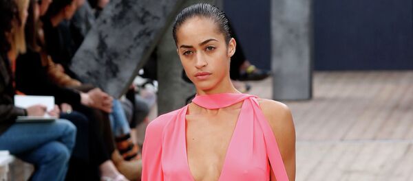 Коллекция бренда Akris сезона весна-лето 2019 Коллекция бренда Akris сезона весна-лето 2019 - Sputnik Казахстан