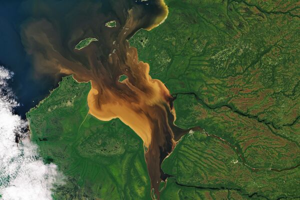 Вид из космоса на залив Руперта в Северном Квебеке, Канада - Sputnik Казахстан