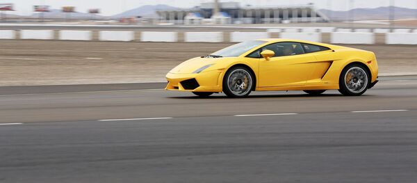 Автомобиль Lamborghini, иллюстративное фото Автомобиль Lamborghini, иллюстративное фото - Sputnik Казахстан