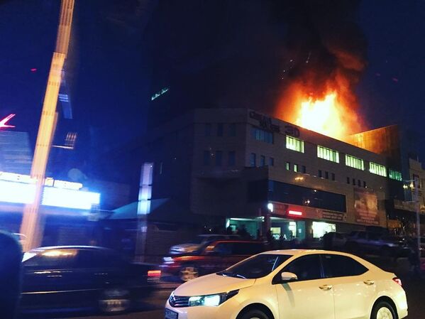 Пожар в комплексе Almaty Towers - Sputnik Казахстан
