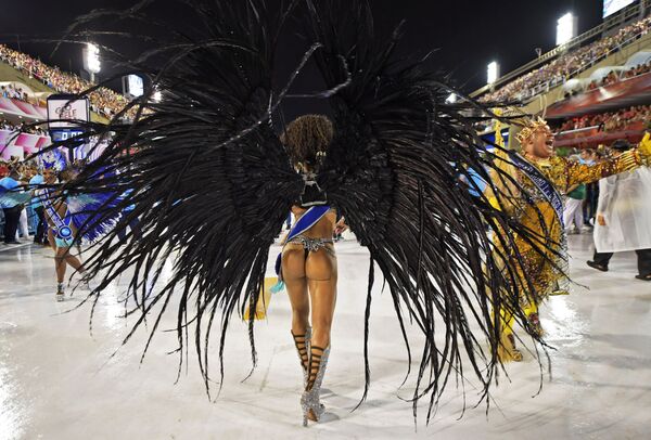 Принцесса карнавала на карнавале в Рио-де-Жанейро, Бразилия - Sputnik Казахстан