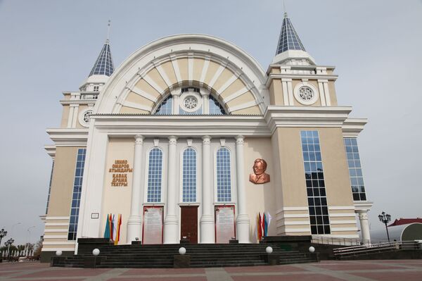 Областной казахский театр драмы имени И.Омарова в Костанае - Sputnik Казахстан