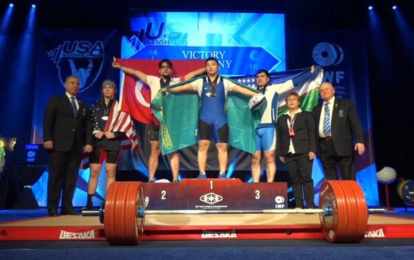Золотая пятерка: юные штангисты из Казахстана стали лучшими в мире  - Sputnik Казахстан
