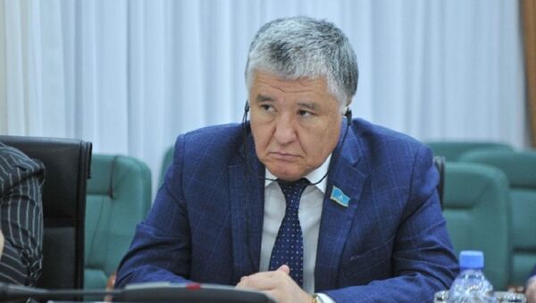 Депутат сената Даурен Адильбеков - Sputnik Казахстан