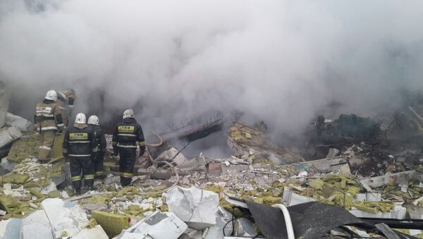 Взрыв газового баллона в здании компании МолПродуктсервис по шоссе Алаш в Астане - Sputnik Казахстан