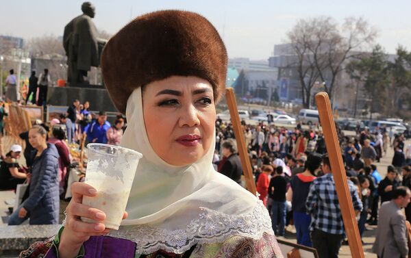 В Алматы начались праздничные гуляния в честь Наурыза - Sputnik Казахстан