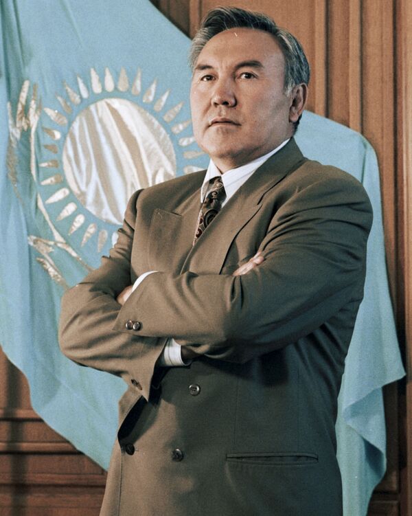 Президент Казахстана Нурсултан Назарбаев, 1994 год - Sputnik Казахстан
