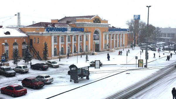 Здание железнодорожного вокзала в Караганде - Sputnik Казахстан