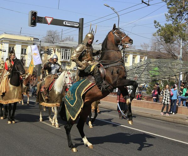 Праздничное шествие в честь праздника Наурыз - Sputnik Казахстан