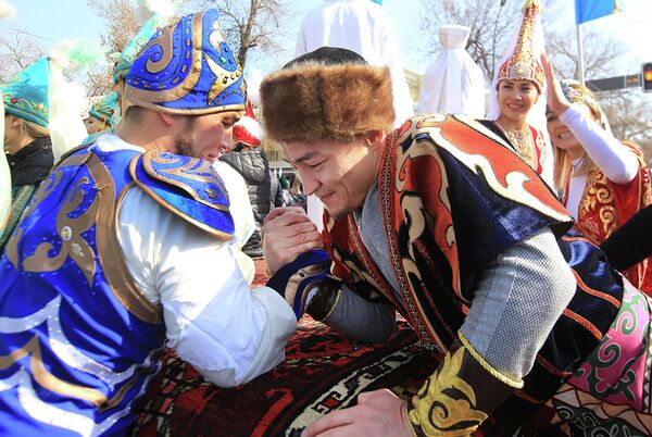  Праздничное шествие в честь праздника Наурыз - Sputnik Казахстан