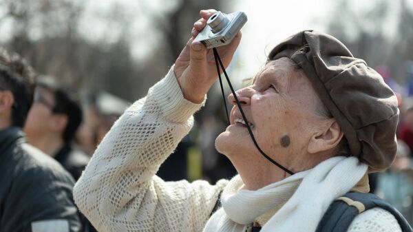 Пожилая женщина, архивное фото - Sputnik Казахстан