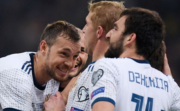 Первый футбольный матч в Нур-Султане Казахстан разгромно проиграл Первый футбольный матч в Нур-Султане Казахстан разгромно проиграл - Sputnik Казахстан