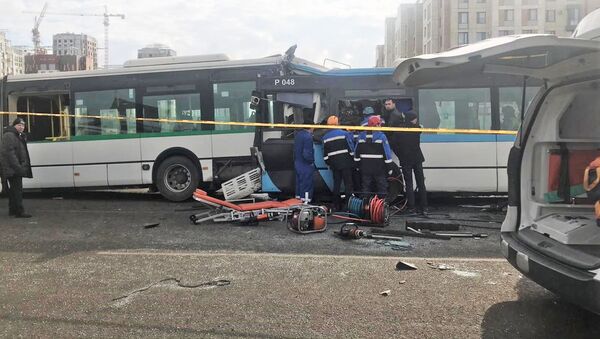 Крупная авария произошла на пересечении улицы Улы Дала и проспекта Кабанбай батыра в Нур-Султане - Sputnik Казахстан