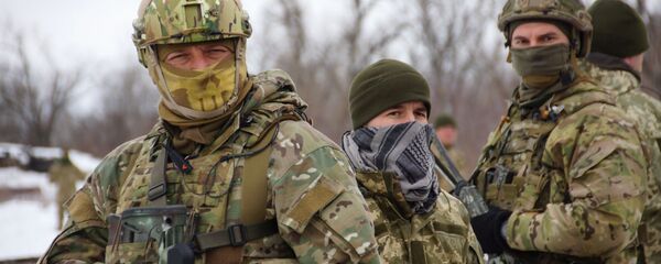 Украинские военнослужащие, архивное фото Украинские военнослужащие, архивное фото - Sputnik Казахстан