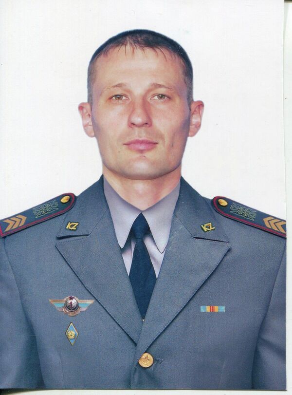 Девочка в аэропорту Киева оказалась не единственной, кого спас герой из Шымкента Девочка в аэропорту Киева оказалась не единственной, кого спас герой из Шымкента - Sputnik Казахстан