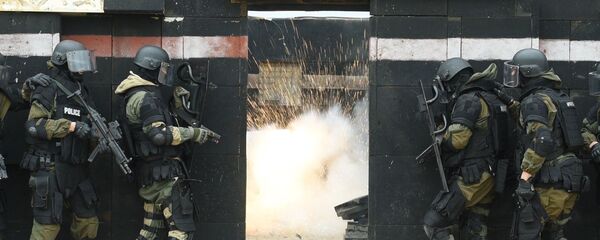 Тренировки спецподразделения МВД РК Арлан - Sputnik Казахстан