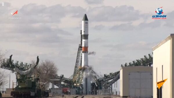 Запуск космического корабля Прогресс МС-11 с космодрома Байконур  - Sputnik Казахстан