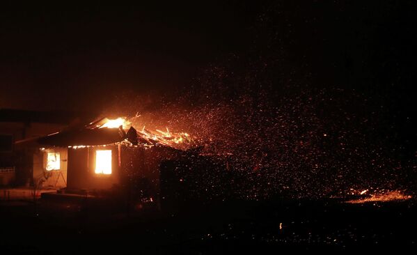 Пожар, архивное фото - Sputnik Казахстан