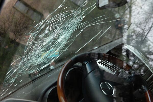 Клубы пара, грохот и шок: пострадавшие от фонтана кипятка алматинцы рассказали о ЧП - Sputnik Казахстан