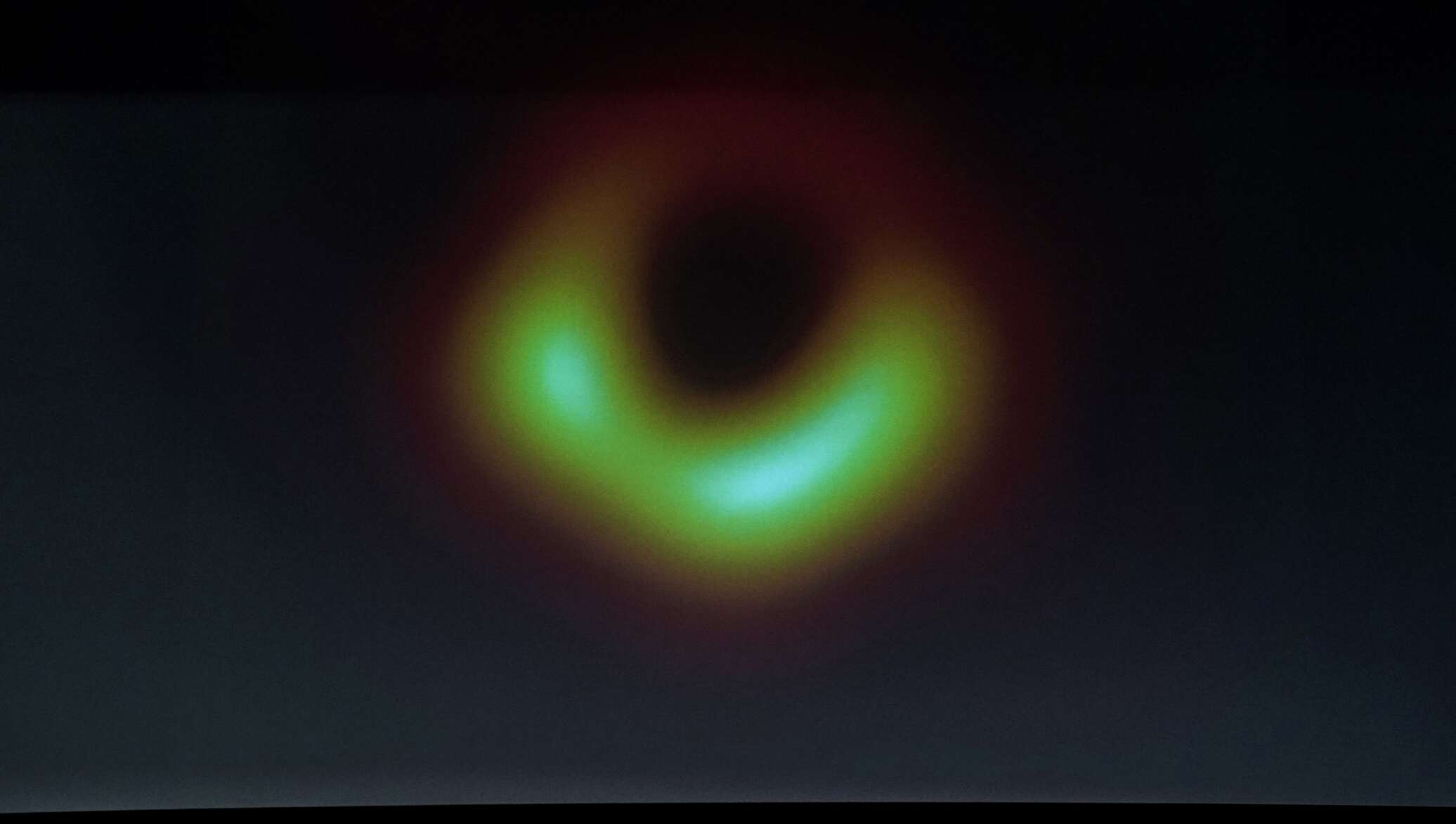 Код черной дыры. Снимок чёрной дыры 2019 10 апреля. Снимок черной дыры 2023. Фото черной дыры 2022. Фотография чёрной дыры 2023.