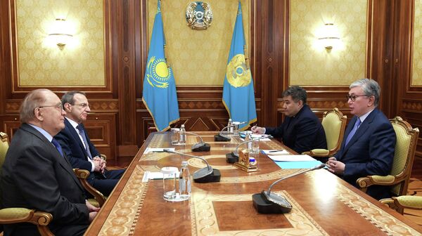 Ректор МГУ рассказал, о чем поговорил с Токаевым Ректор МГУ рассказал, о чем поговорил с Токаевым - Sputnik Казахстан