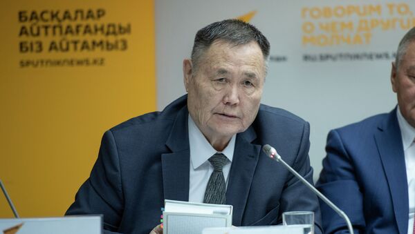 Первый доктор юридических наук в Казахстане по международному праву Марат Сарсембаев - Sputnik Казахстан