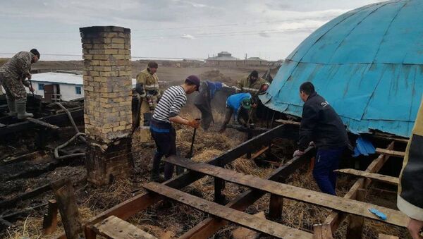 Пожар в мечети в селе Бирлик - Sputnik Казахстан