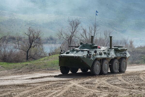 Военные учения на реке Или - Sputnik Казахстан