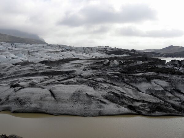 Крупнейший ледник Исландии Ватнайекюдль - Sputnik Казахстан