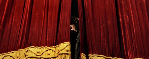 Театральная сцена, занавес, иллюстративное фото - Sputnik Казахстан