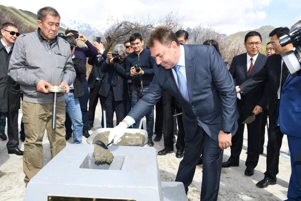 На реке Хоргос началось строительство плотины Чукурбулак - Sputnik Казахстан